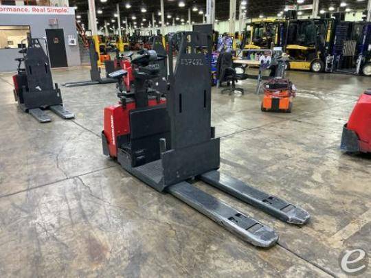 2020 Raymond 8510