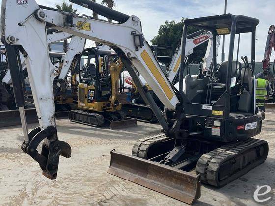 2019 Bobcat E32
