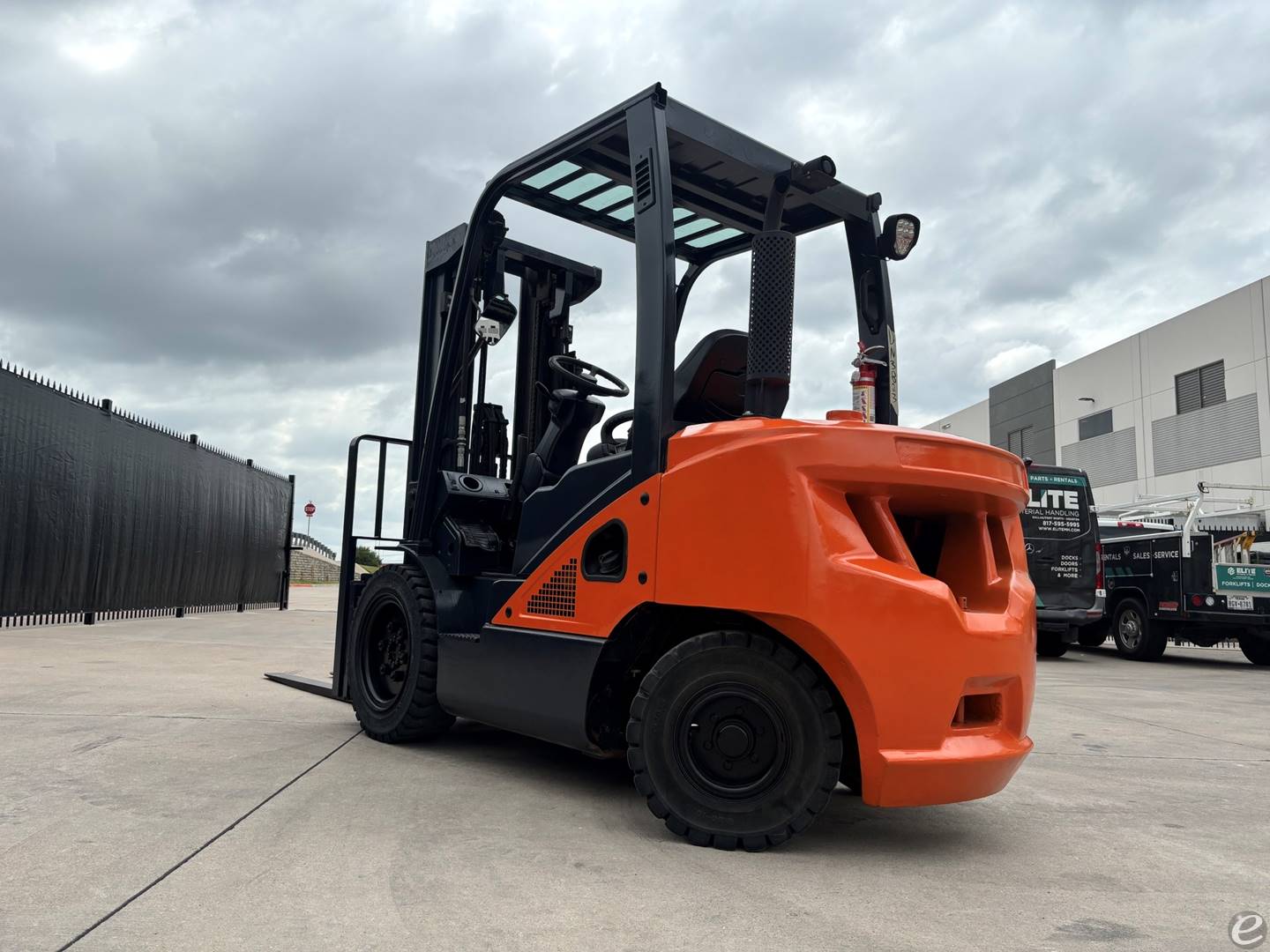 2020 Doosan D33S-7