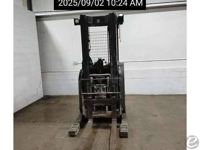 2018 Yale NR045EB