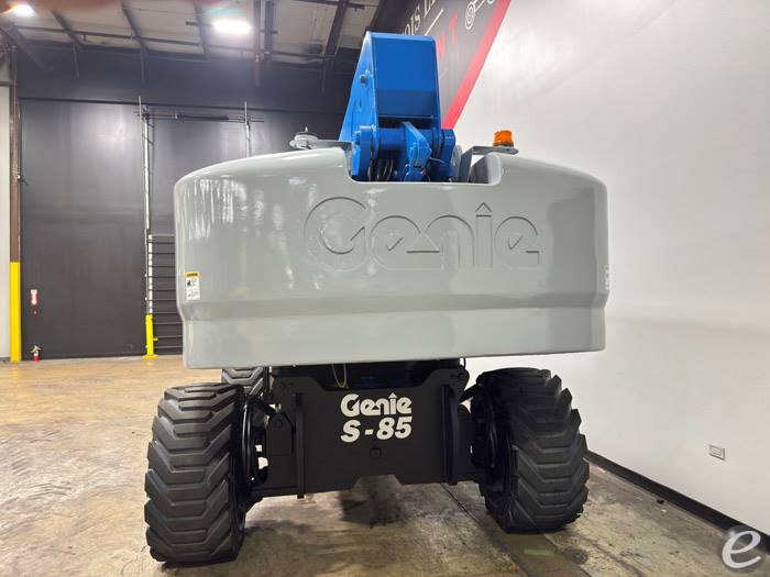 2014 Genie S85