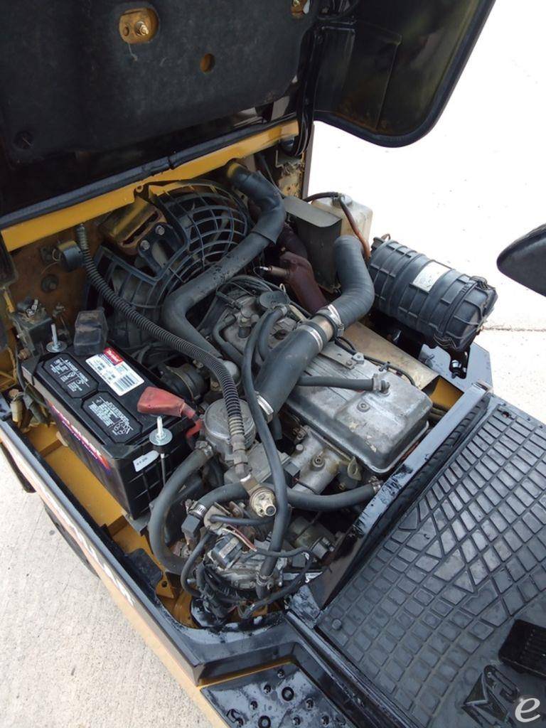 2002 Cat GC18K1