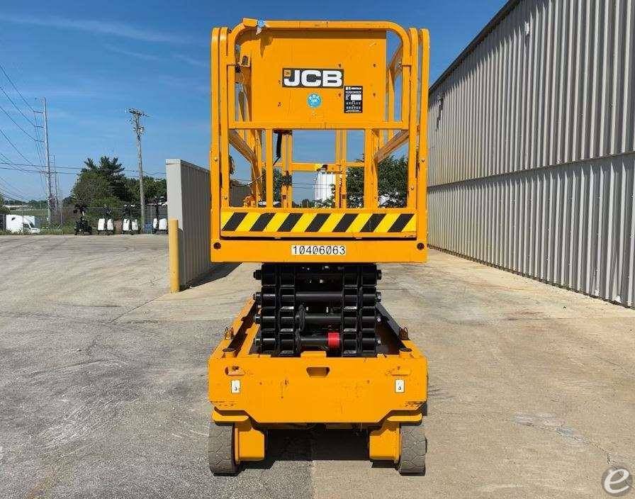 2023 JCB S3246E