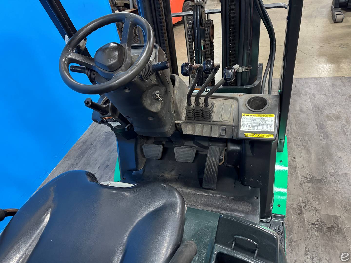 2019 Mitsubishi FGC25N