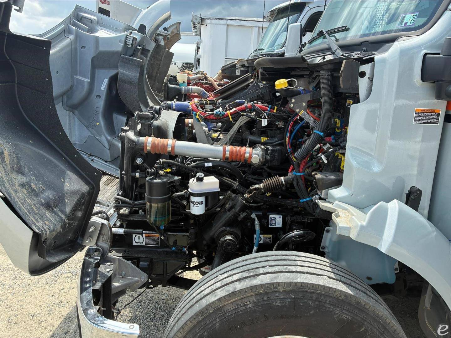 2025 Kenworth T380
