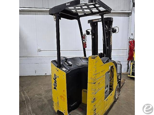 2019 Yale ESC040AD