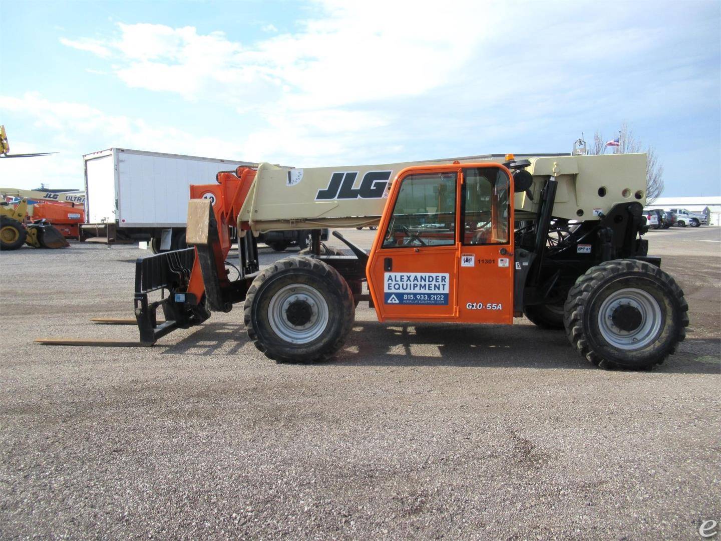 2006 JLG G10-55A