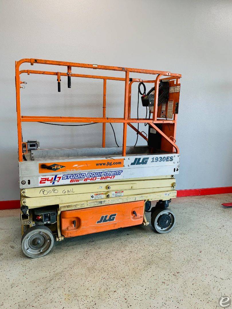 2006 JLG 1930 ES