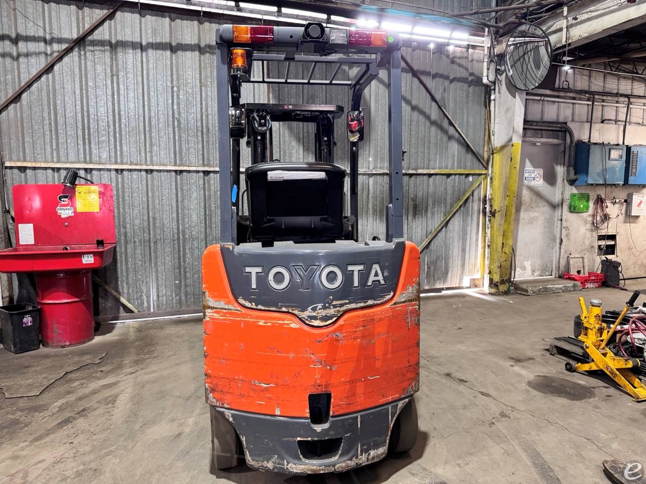 2018 Toyota 8FBCU25 Electric Forklift - 123Forklift