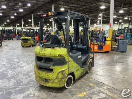 2022 Clark S25CL