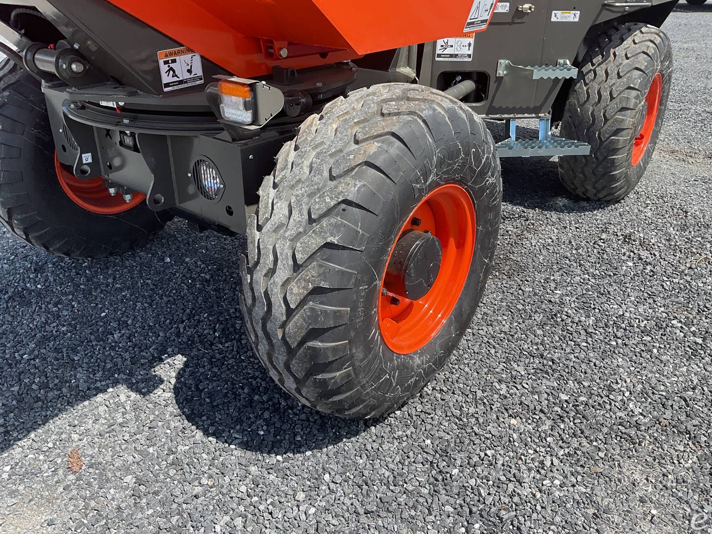 2026 JLG D601AHG