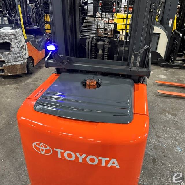 2021 Toyota 8BPU15