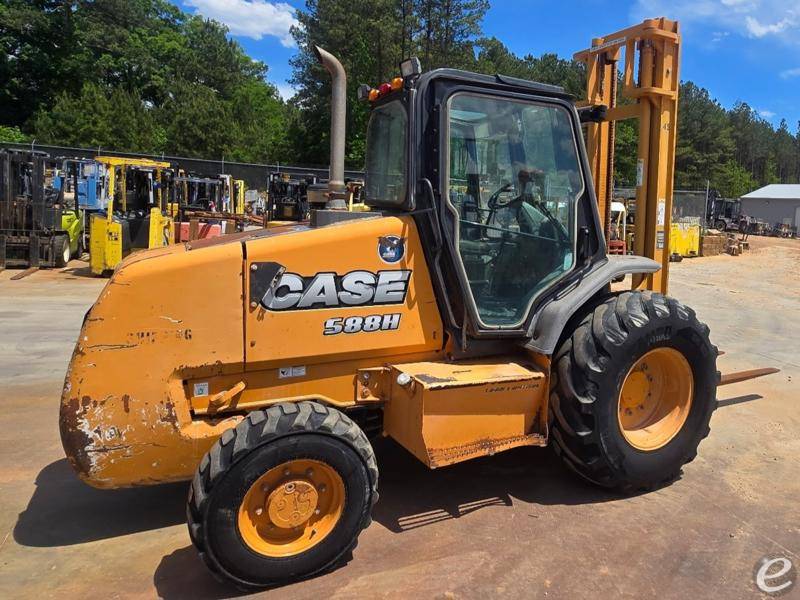 2010 Case 588H