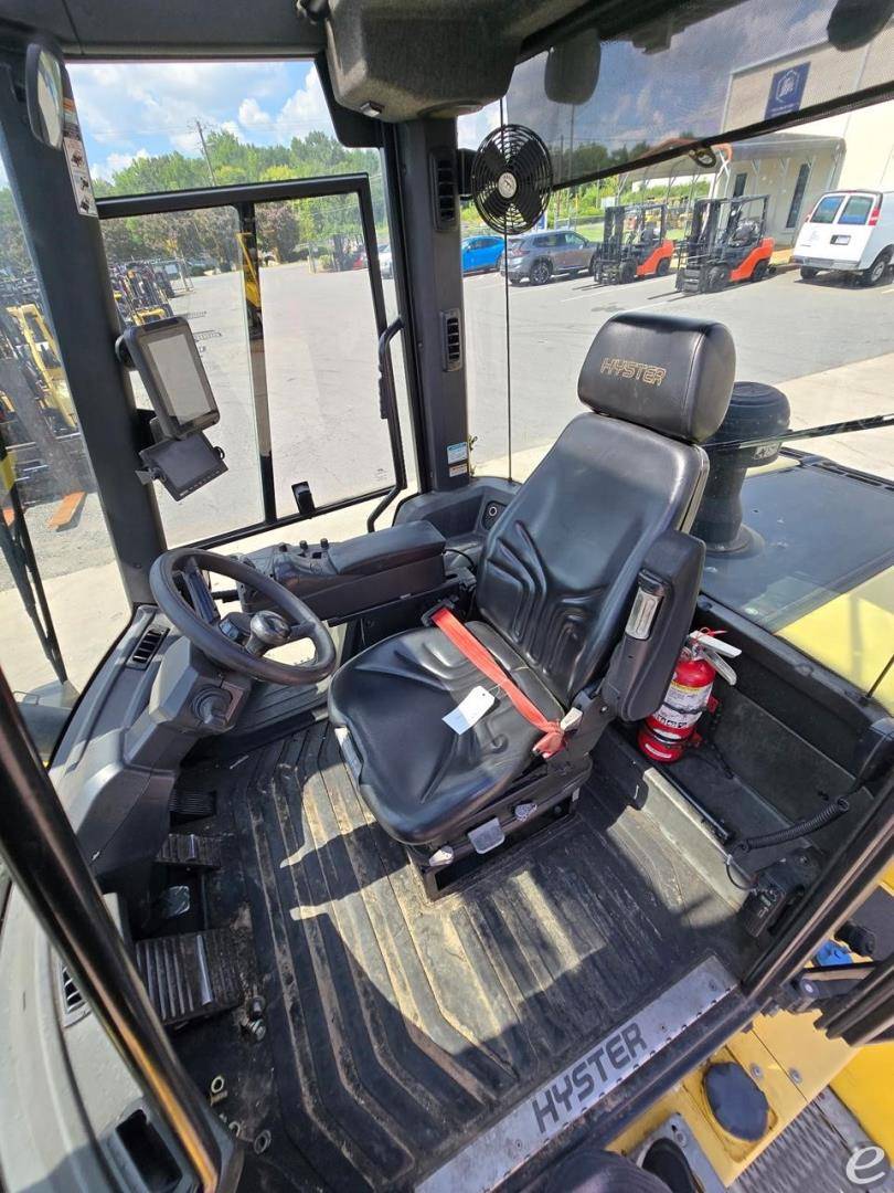 2020 Hyster H210XD