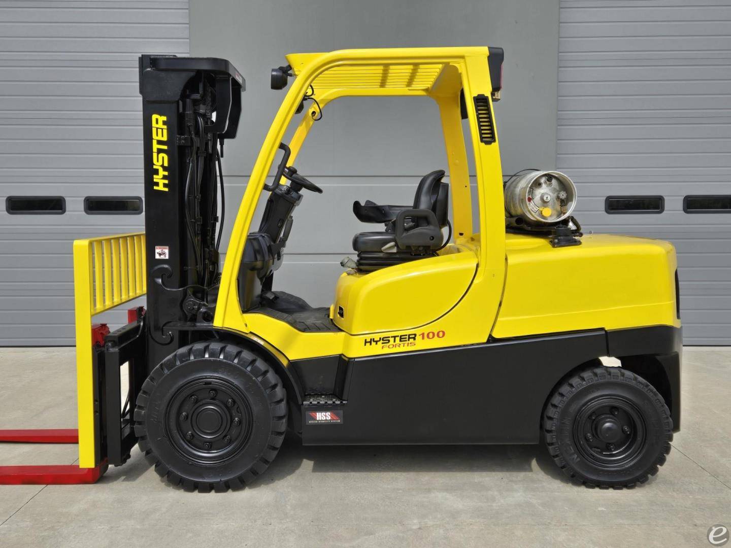 2011 Hyster H100FT LP Gas Forklift