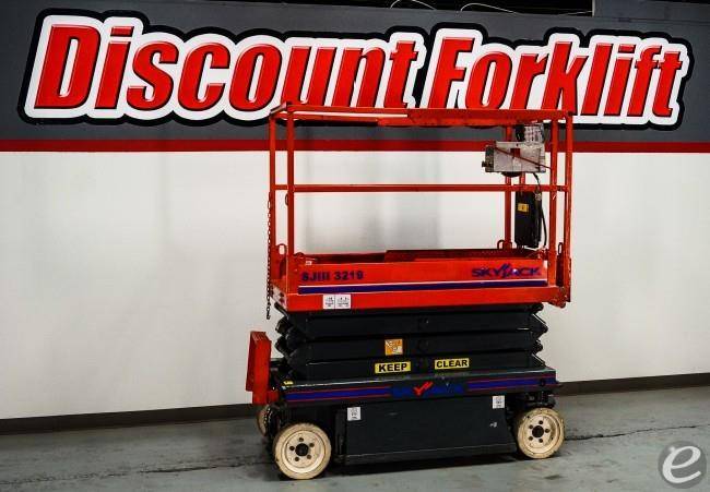 2017 Skyjack SJIII-3219 Electric Scissor Lift - 123Forklift