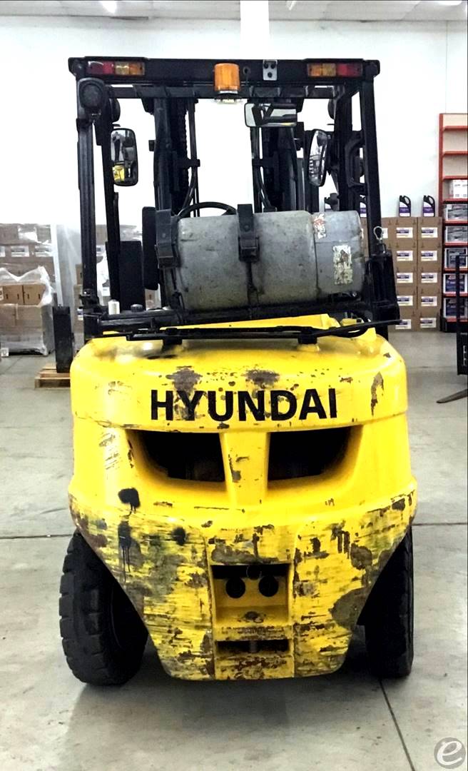 2016 Hyundai 50L-7A