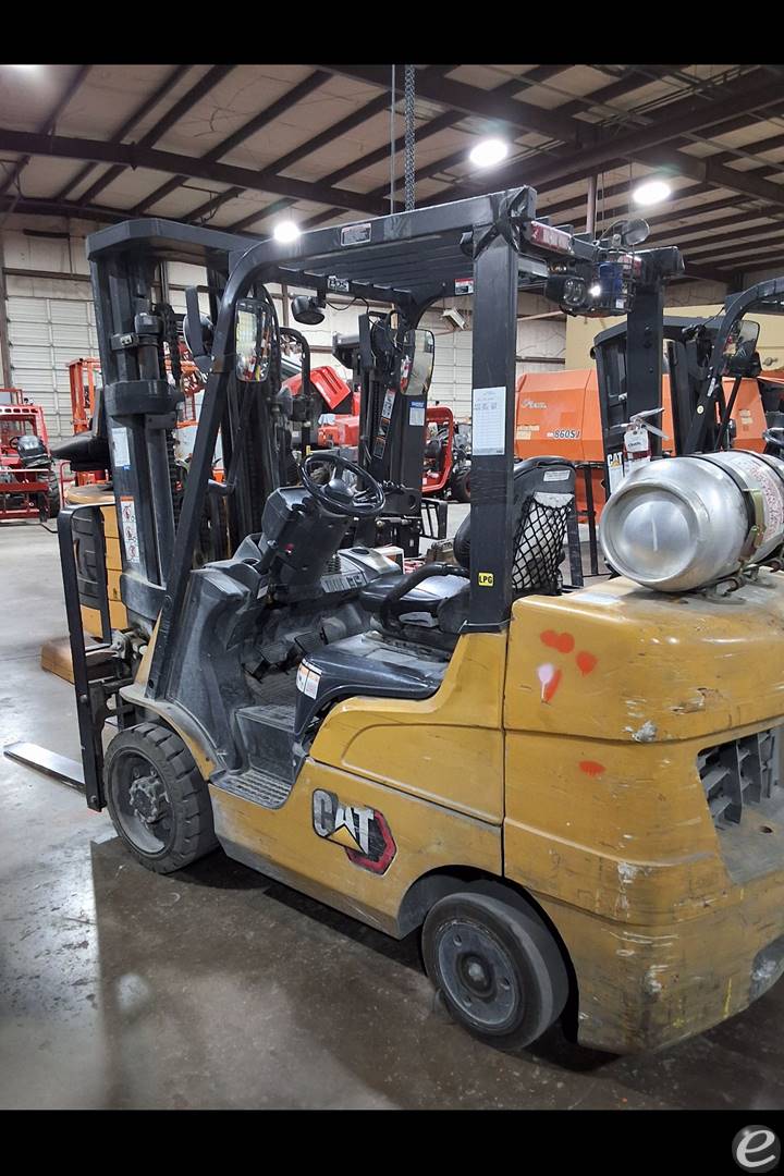 2020 Cat 2C6000