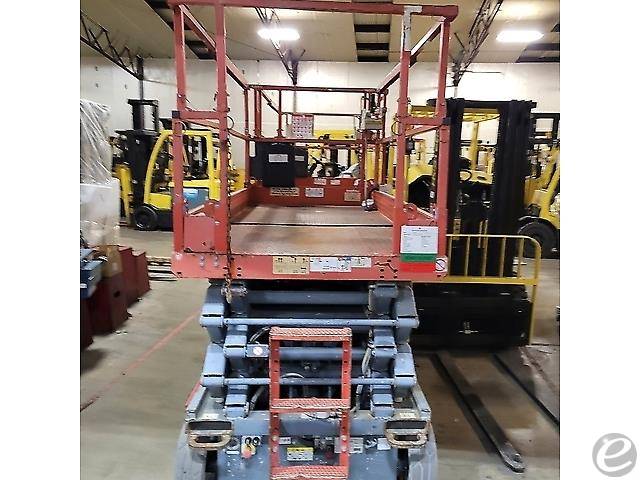 2014 Skyjack SJ-4632 Slab Scissor Lift - 123Forklift