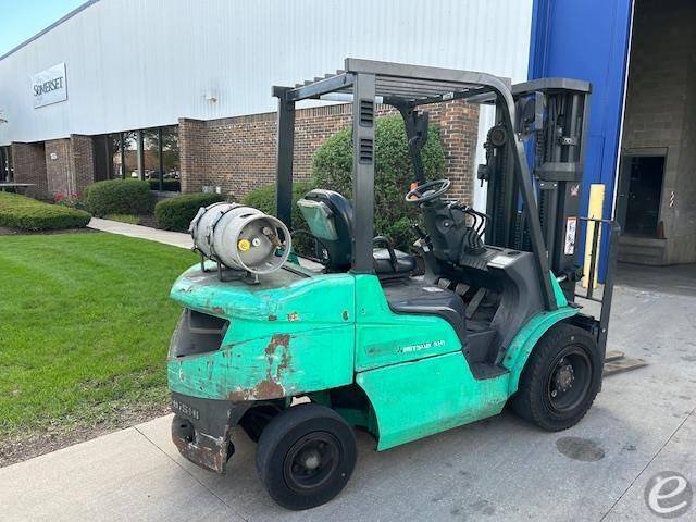 2019 Mitsubishi FG30N