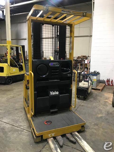 2015 Yale OS030EF Electric Order Picker - 123Forklift