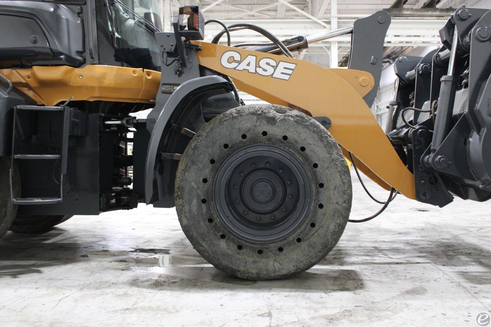 2022 Case 621G