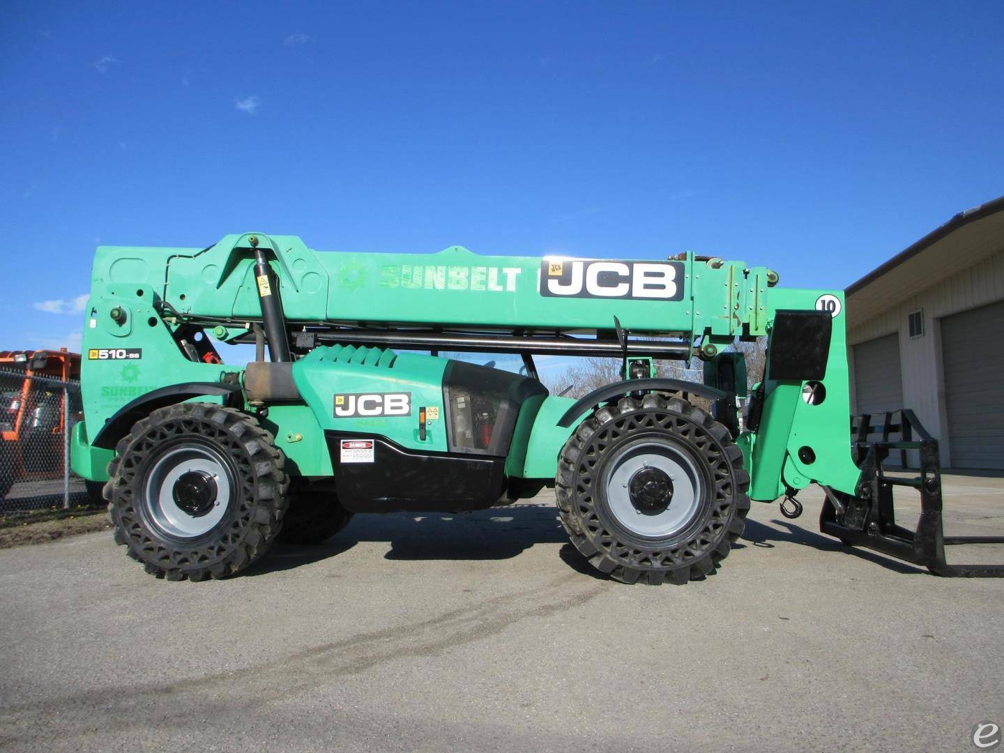 2017 JCB 510-56