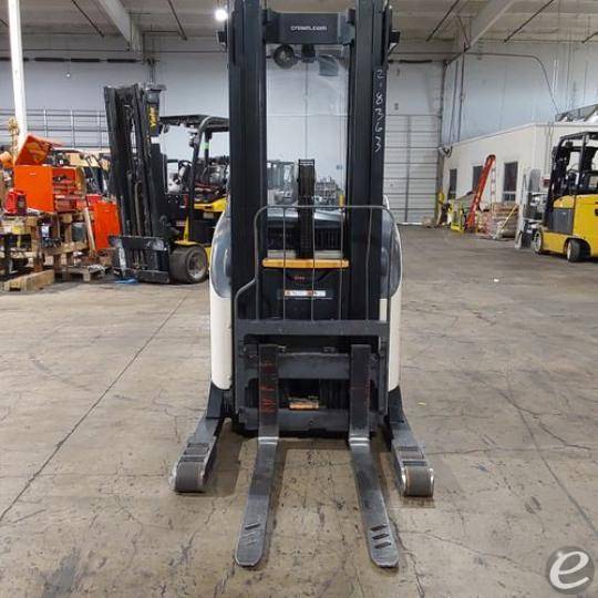 2016 Crown RR5725-45