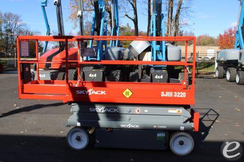 2016 Skyjack SJ3220