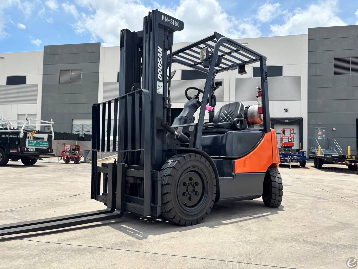 2017 Doosan G25E-5
