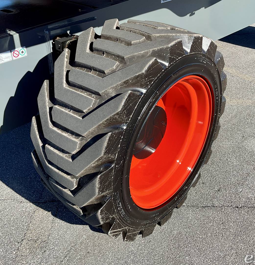 2016 Skyjack SJ86T