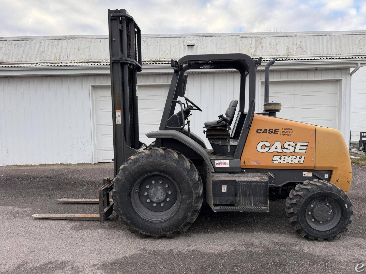 2023 Case 586H