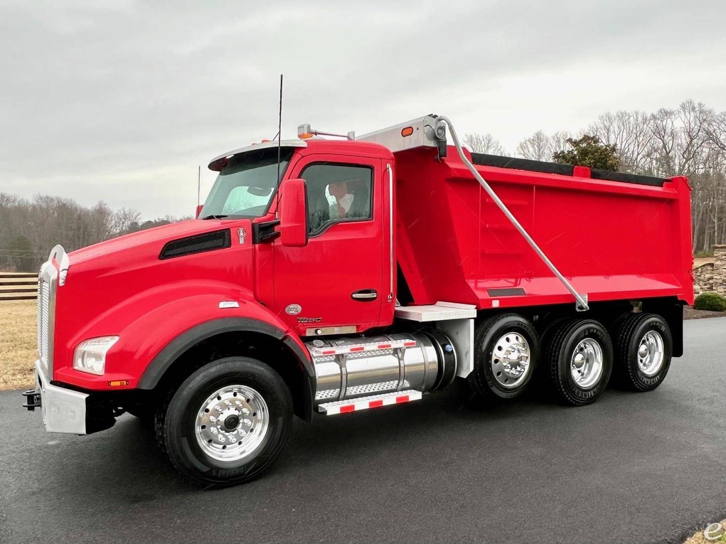 2020 Kenworth T880