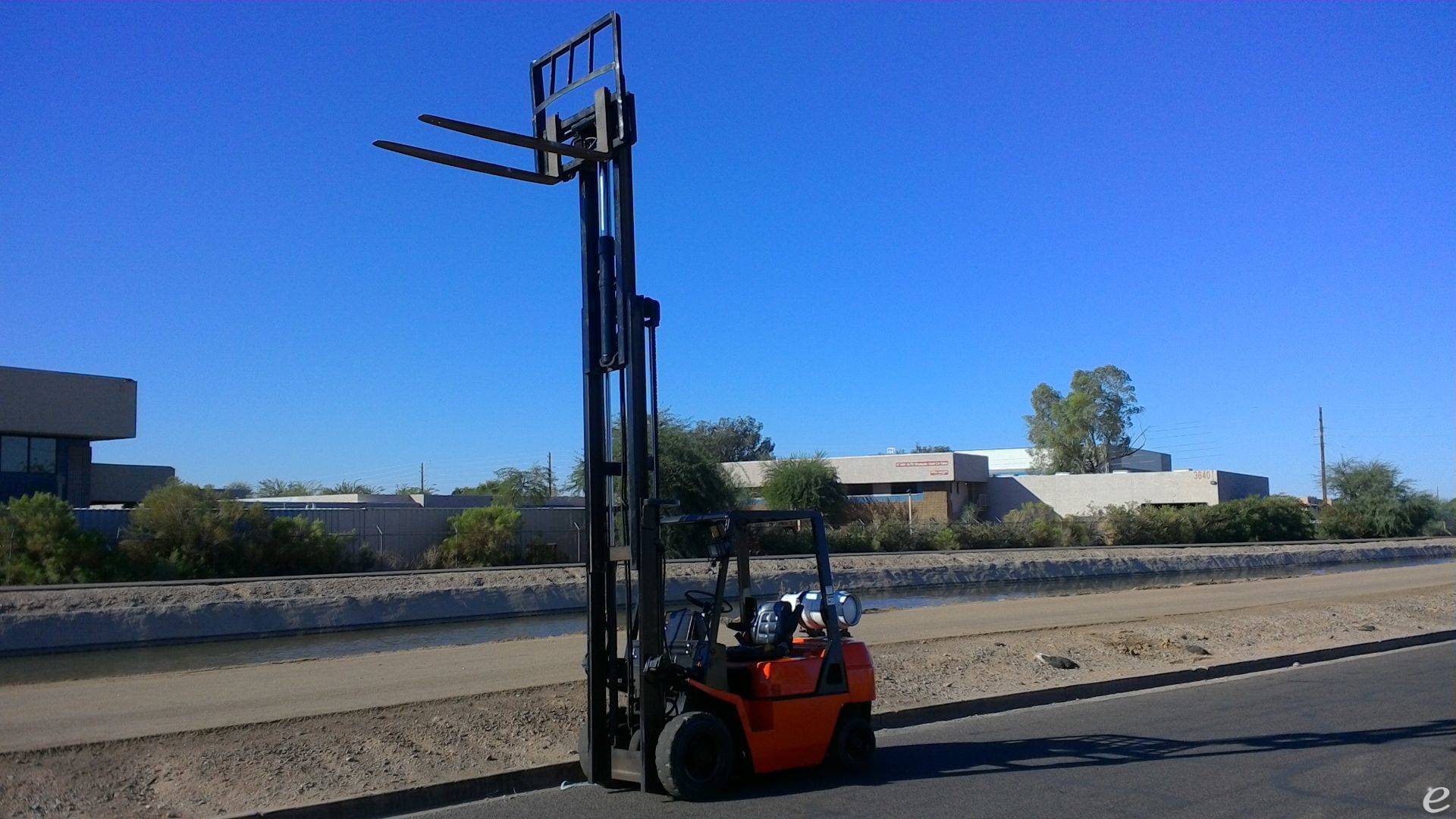 1999 World Lift WFG50