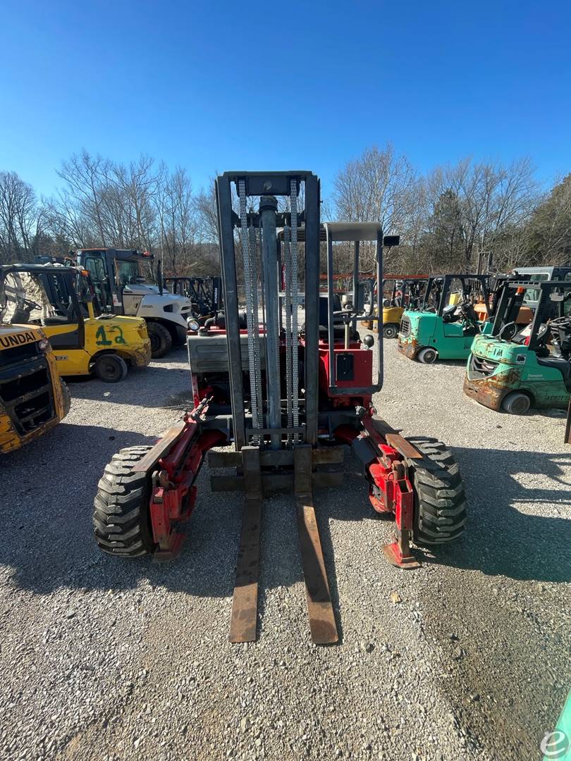 2003 Moffett M5500