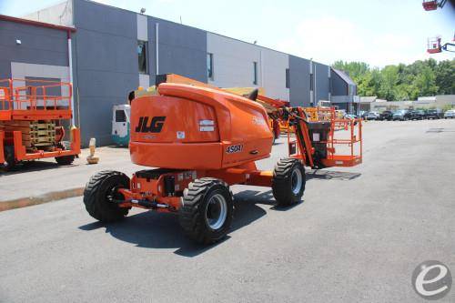 2017 JLG 450AJ