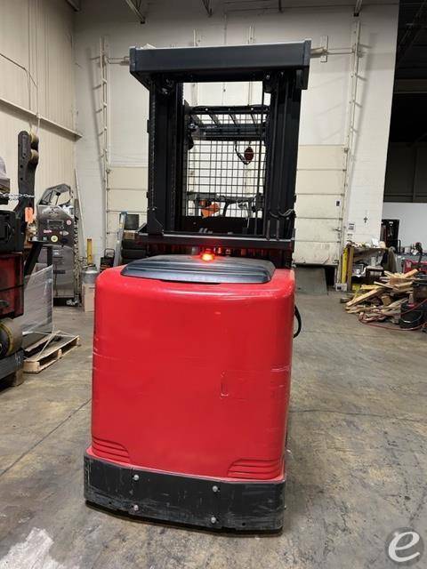2018 Raymond 520OPC30TT Electric Order Picker - 123Forklift