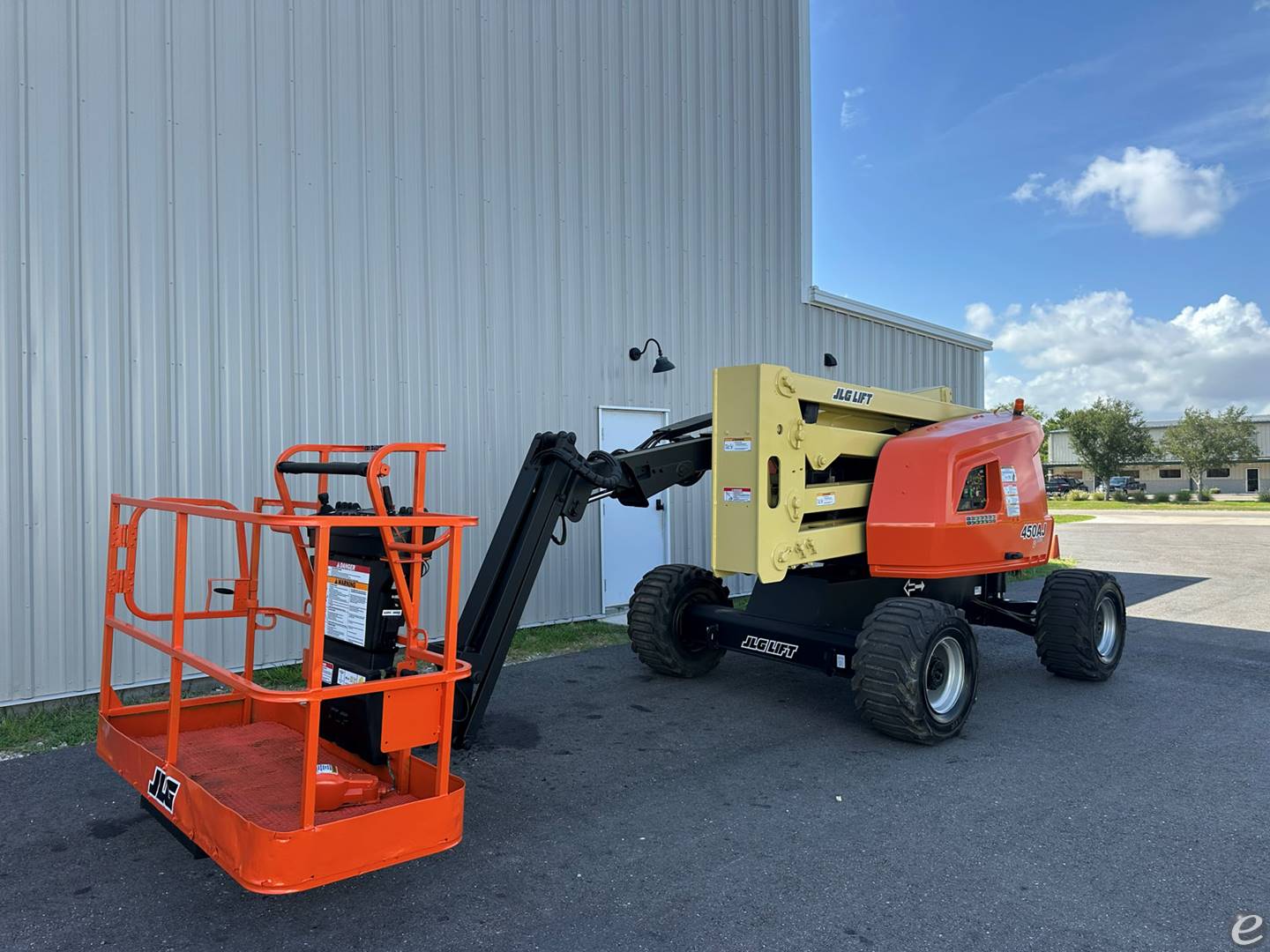 2016 JLG 450AJ