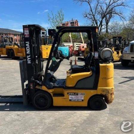 2018 Hyundai 25LC-7A