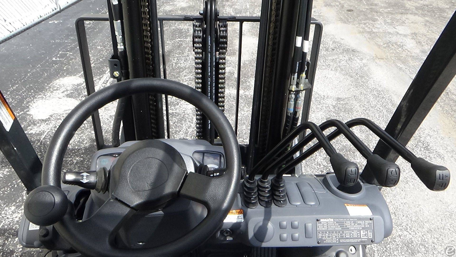 Komatsu FG25ST-16
