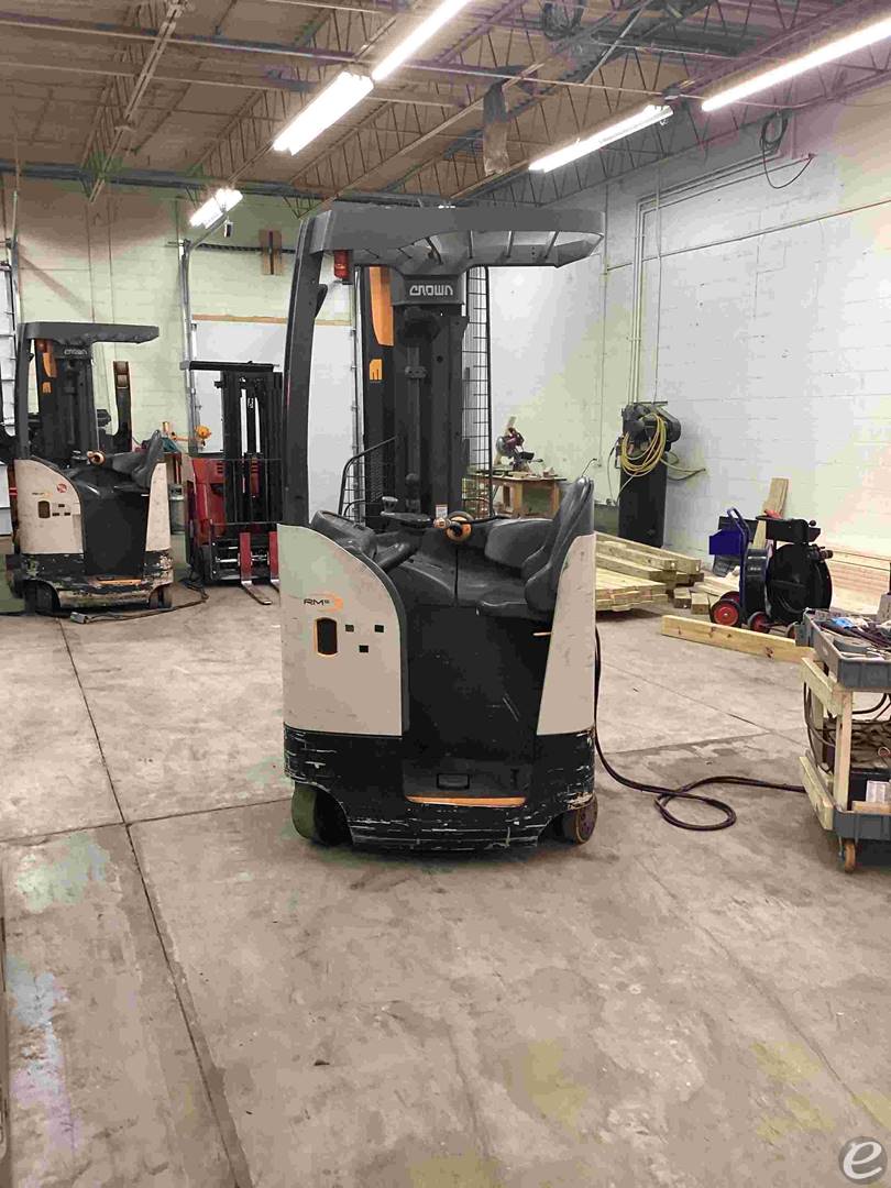 2019 Crown RM6095S-45