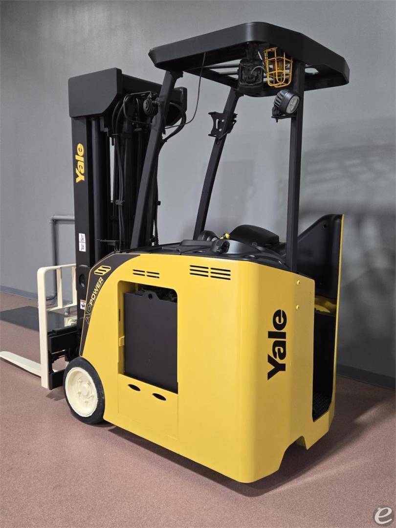 2015 Yale ESC035AD Electric Forklift - 123Forklift
