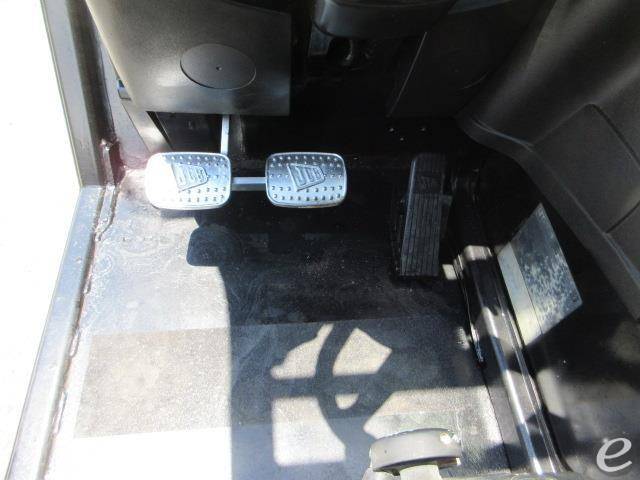 2017 JCB 510-56