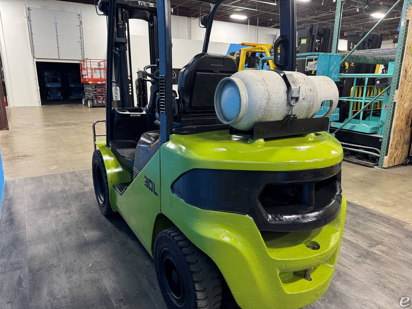 2018 Clark S30L