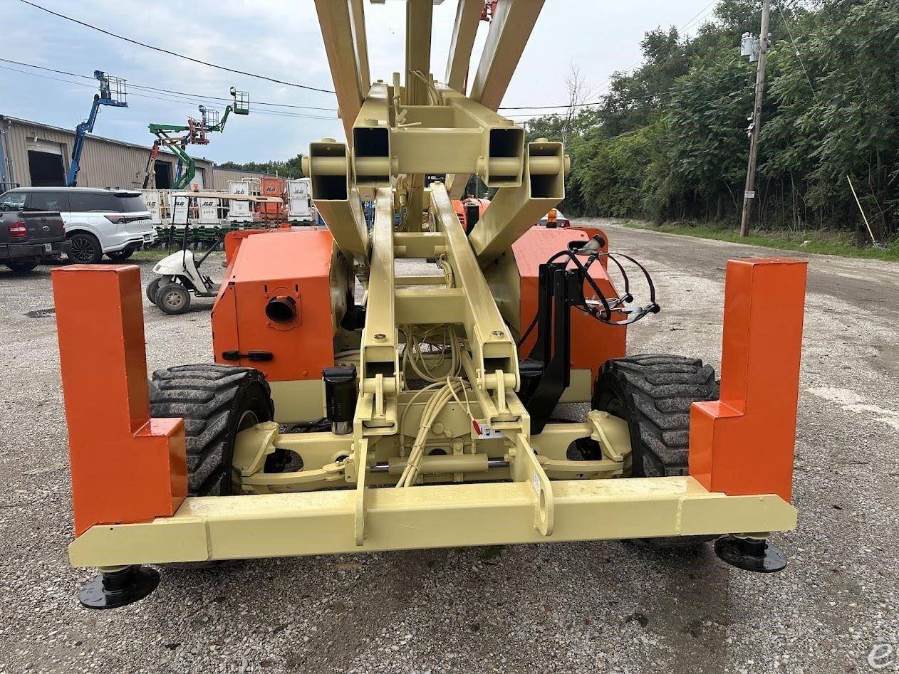 2015 JLG 4394RT