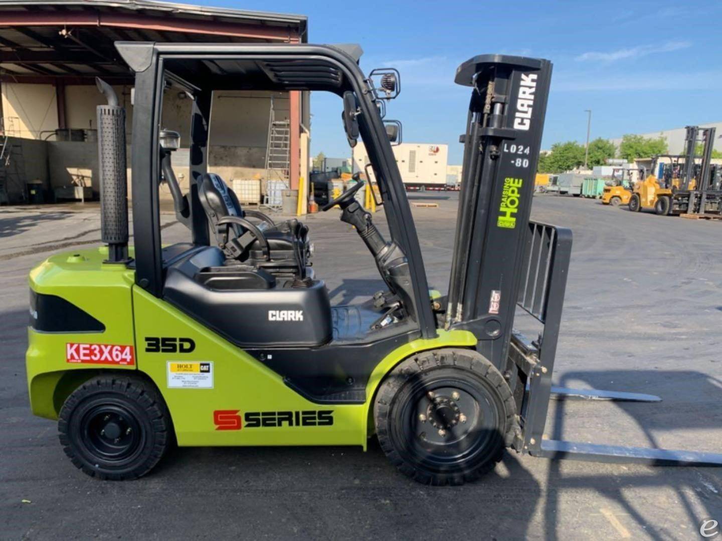 2024 Clark S35D