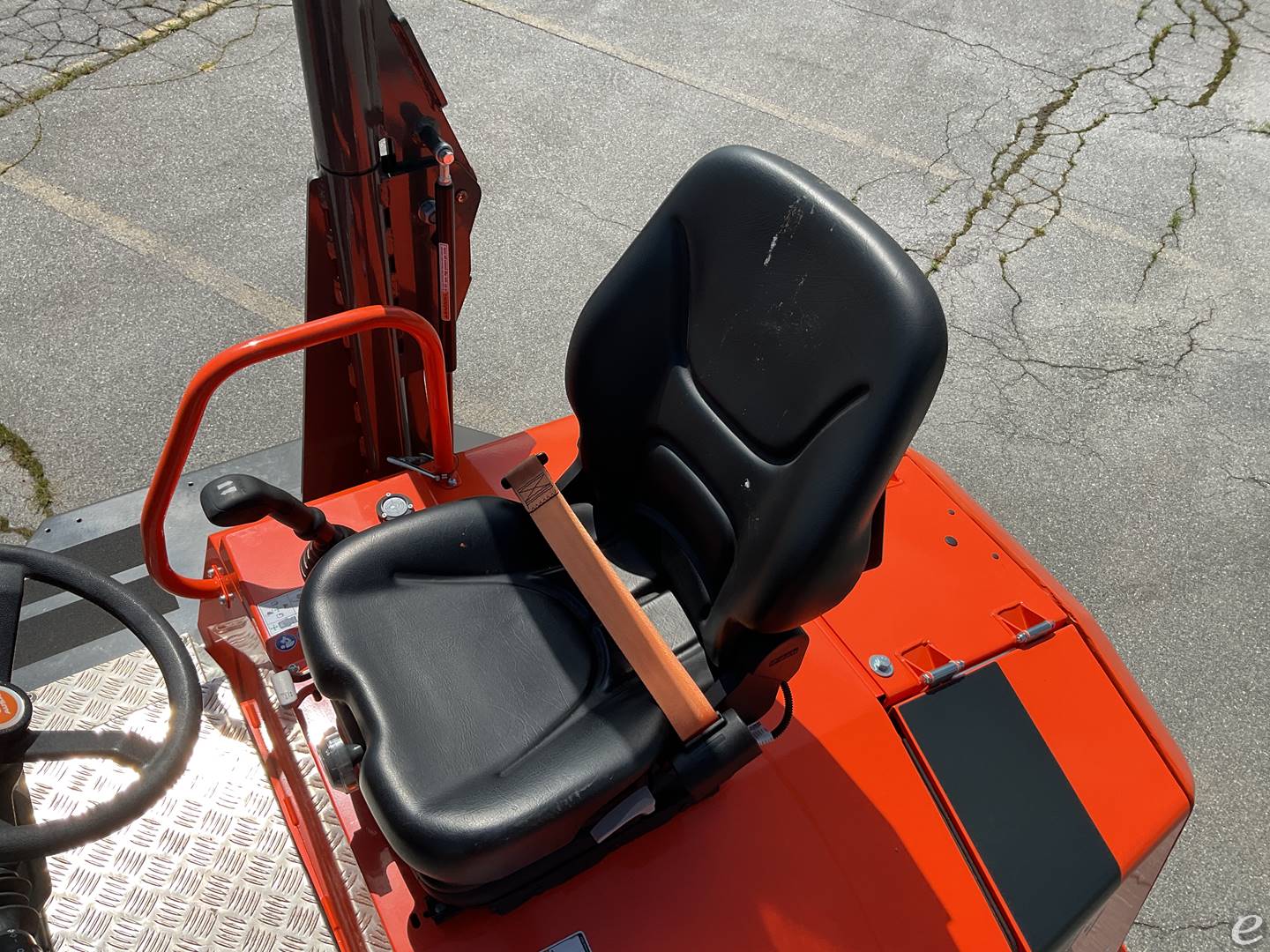2026 JLG D601AHG