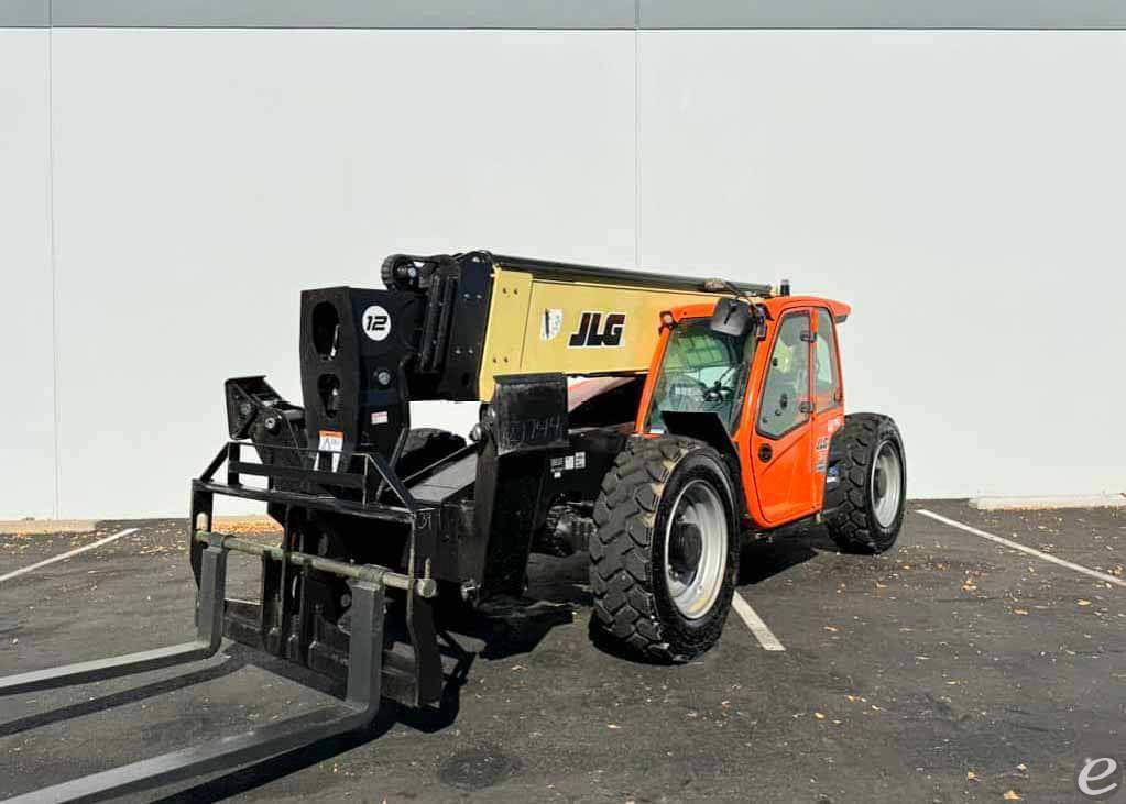 2026 JLG 1255