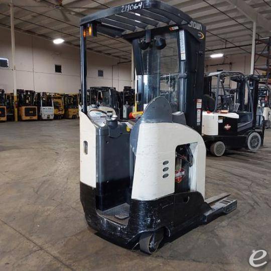 2016 Crown RR5725-45