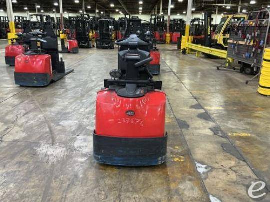 2020 Raymond 8510